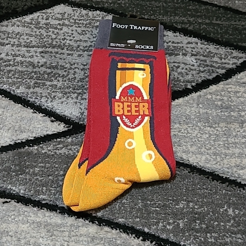 MMM BEER THEMED NOVELTY CREW SOCK
